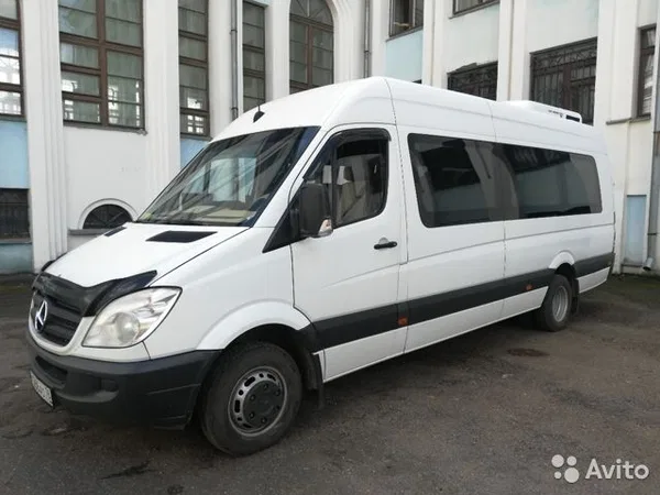 Микроавтобус Mercedes-Benz Sprinter Travel