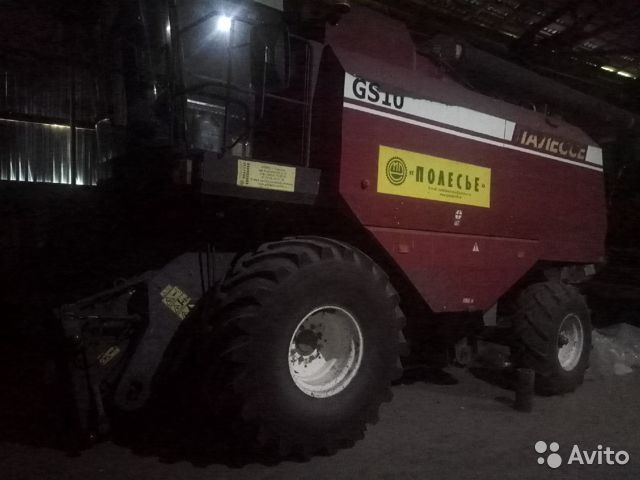 Зерноуборочный комбайн Палессе GS10