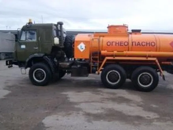 Бензовоз КамАЗ 4310