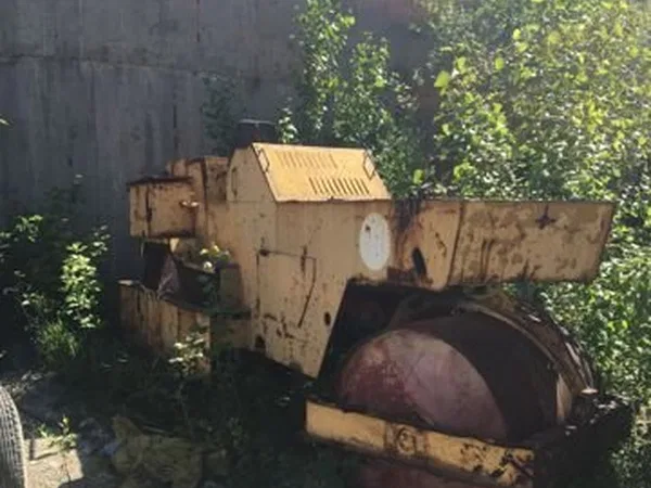 Двухвальцовый каток Раскат ДУ-47Б