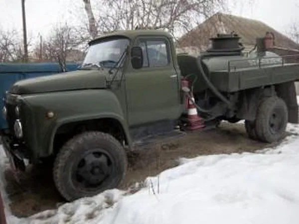 Бензовоз ГАЗ 52