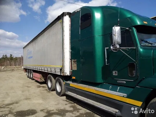 Седельный тягач Freightliner FLD. VNL