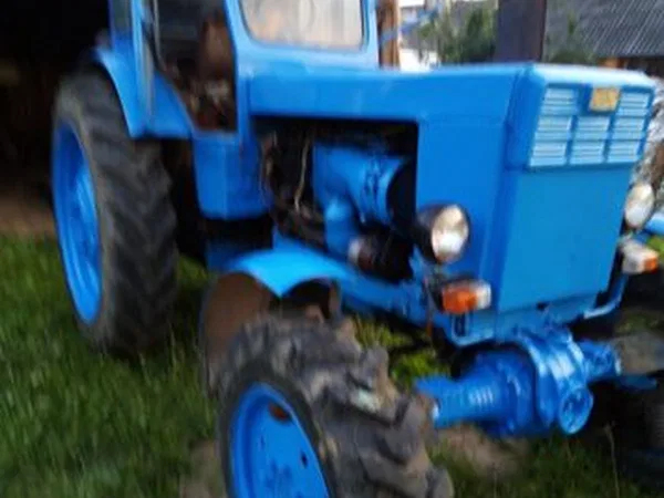 Трактор ЛТЗ Т-40АМ