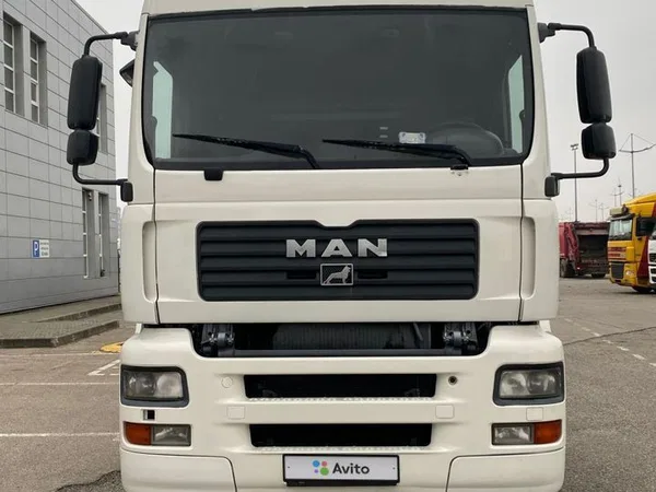 Седельный тягач MAN TGA 18.440