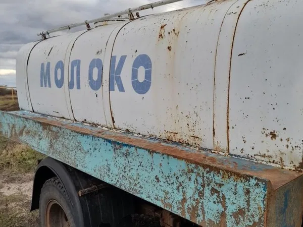 Автоцистерна ГАЗ молоковоз