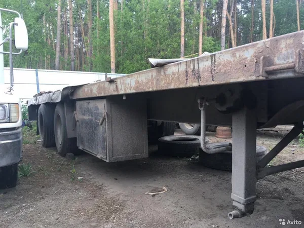 Бортовой полуприцеп Robuste Kaiser K