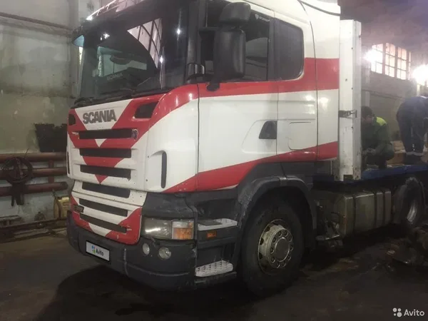 Седельный тягач Scania R380