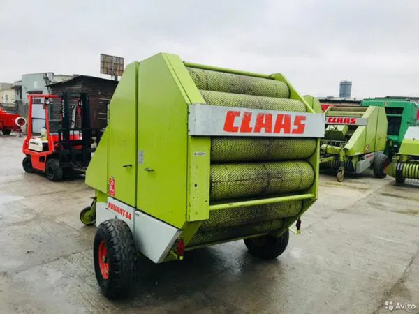Пресс-подборщик Claas Rollant 44