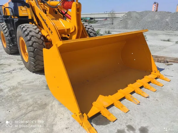 Фронтальный погрузчик Lonking CDM835