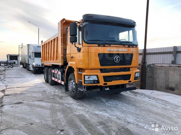 Самосвал SHACMAN (Shaanxi) F2000