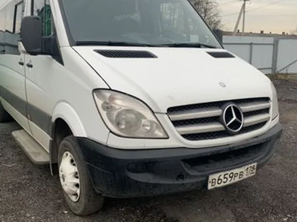 Микроавтобус Mercedes-Benz Sprinter