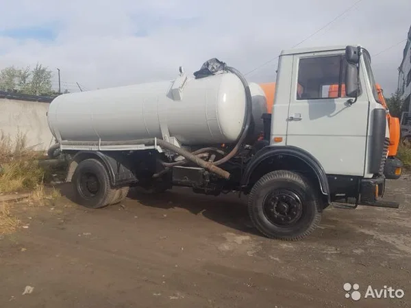 Ассенизатор МАЗ