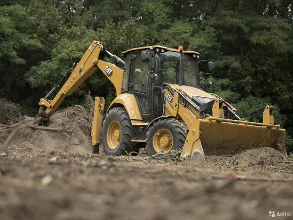 Экскаватор-погрузчик Caterpillar 428