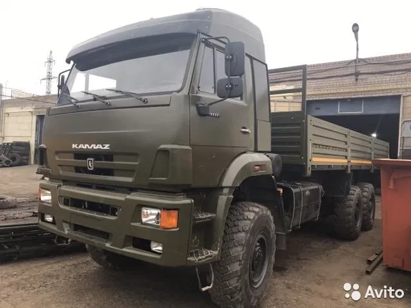 Бортовой грузовик КамАЗ 65222
