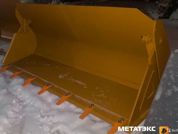 Челюстной ковш для погрузчика 4 в 1