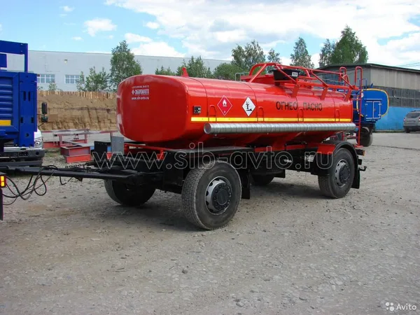 Прицеп бензовоз ПЦ 10
