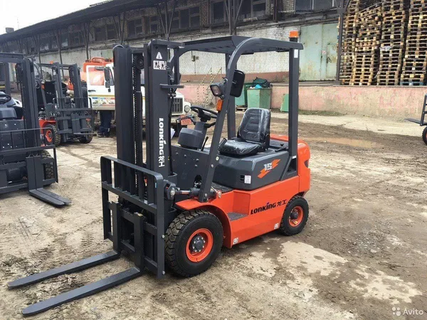 Вилочный погрузчик Lonking FD15T