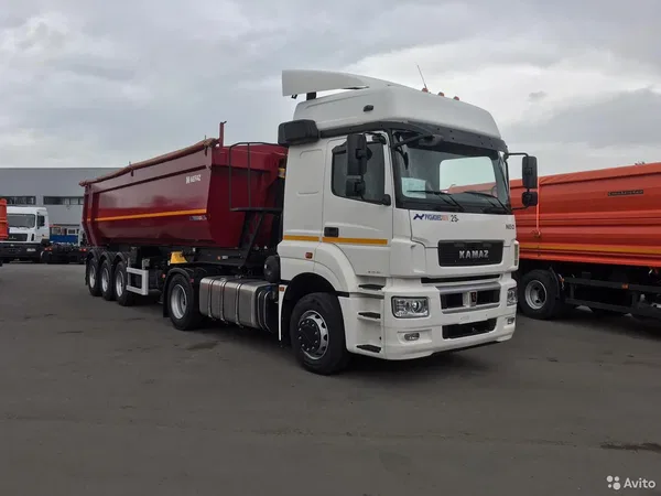 Седельный тягач КамАЗ 5490 NEO