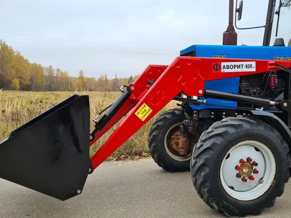 Навесной погрузчик (КУН) Палехагромаш Favorit-800