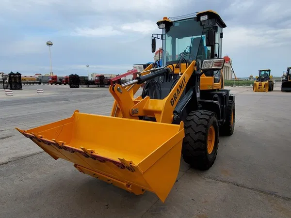 Фронтальный погрузчик Granit ZL920