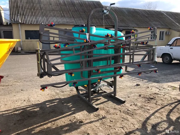 Навесной опрыскиватель Mv-Groupp OGR 600-1000л (Dn/1)