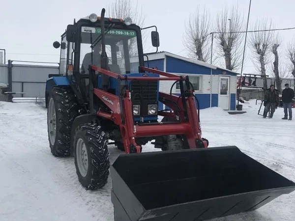 Навесной погрузчик (КУН) СибДорСельМаш (СДСМ) ПКУ-0,9