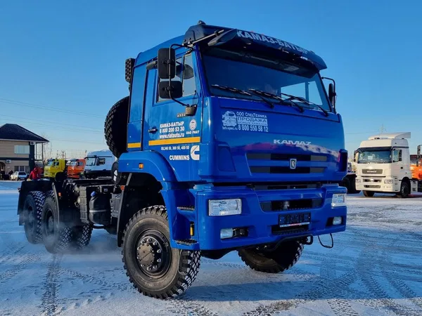 Седельный тягач КамАЗ 65225