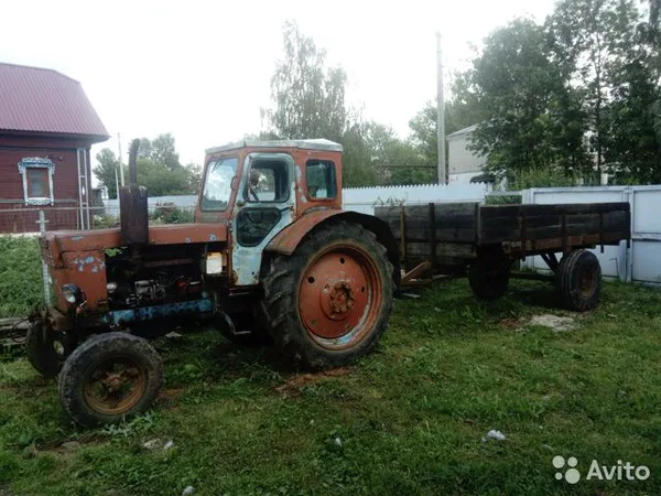 Трактор ЛТЗ Т-40 с телегой