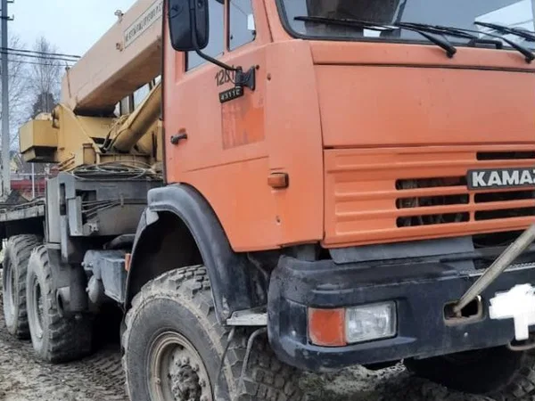 Автокран Ивановец КС-45717К-3Р