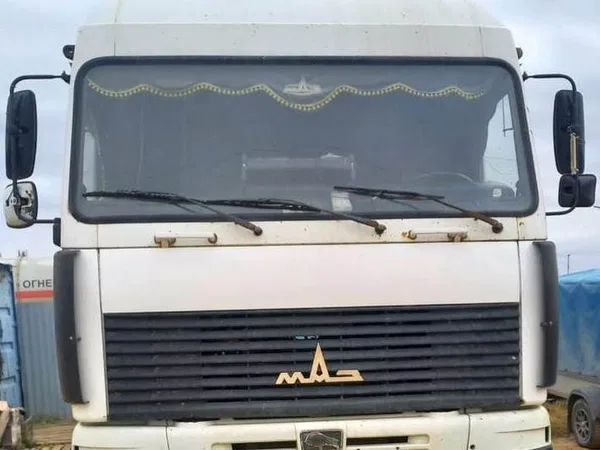 Седельный тягач МАЗ 5440А9-1320-031