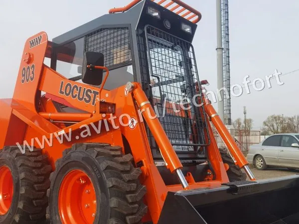Мини-погрузчик Locust / Way Industry L903