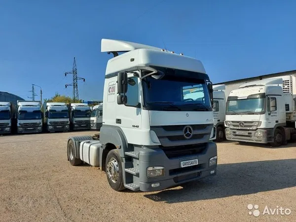 Седельный тягач Mercedes-Benz Axor