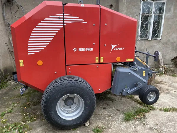 Пресс-подборщик Metal-Fach Z562