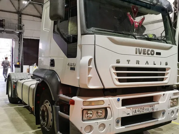 Седельный тягач Iveco Stralis 440