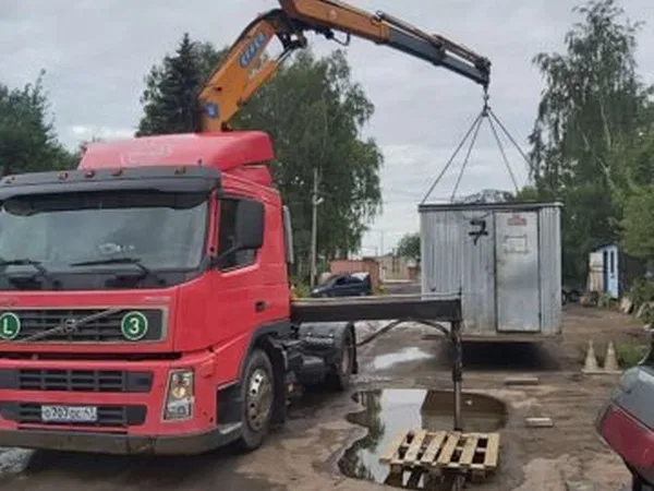 Бортовой грузовик с КМУ Volvo
