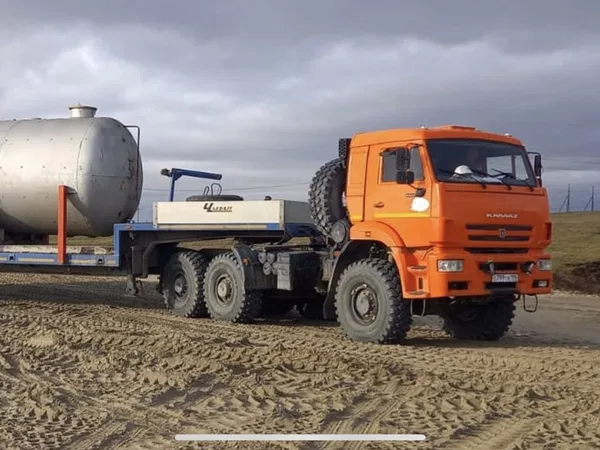 Седельный тягач КамАЗ 65221-53