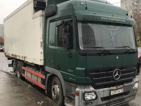 Рефрижератор Mercedes-Benz Actors