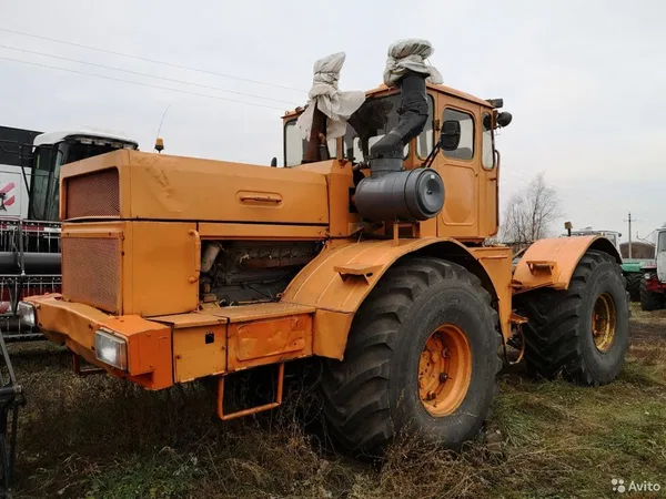 Трактор Кировец К 700