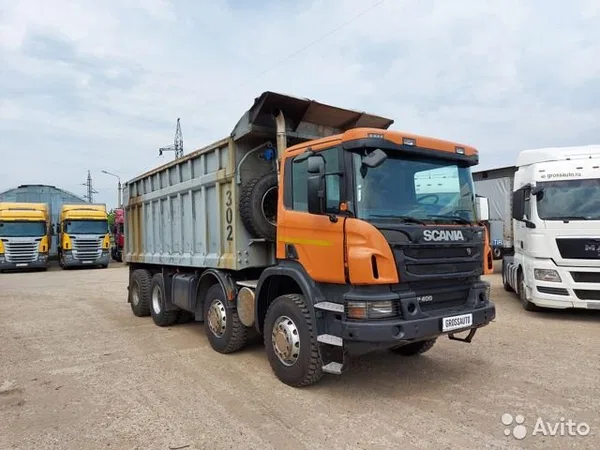 Самосвал Scania