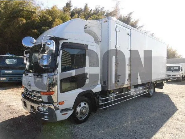 Рефрижератор Nissan Condor