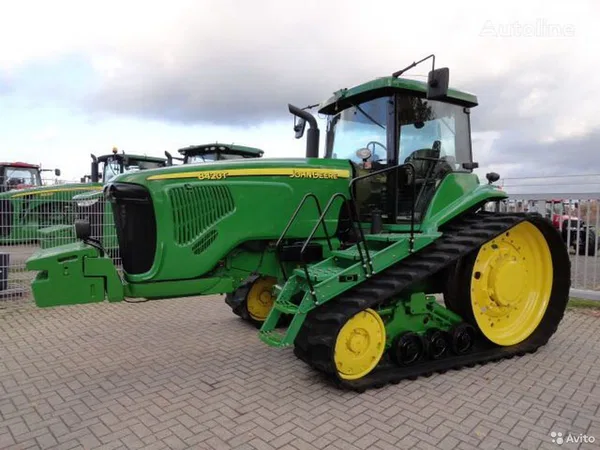 Гусеничный трактор John Deere 8420 T