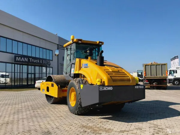 Грунтовый каток XCMG XS163