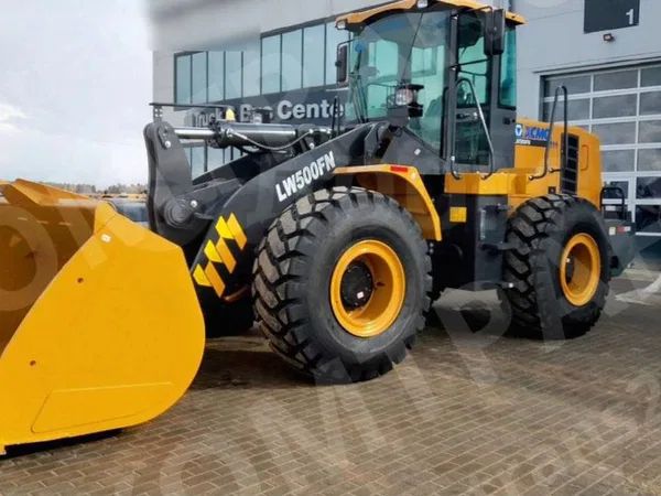 Фронтальный погрузчик XCMG LW500FN