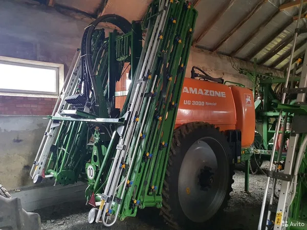 Прицепной опрыскиватель Amazone UG 3000 Special