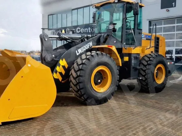 Фронтальный погрузчик XCMG LW500FN