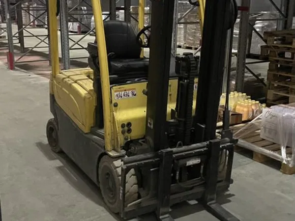 Вилочный погрузчик Hyster J1.6XN