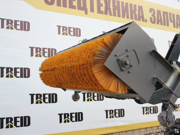 Коммунальная щетка