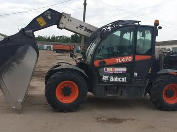 Телескопический погрузчик Bobcat TL470X
