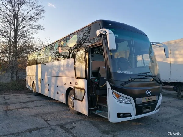 Автобус Higer KLQ6128LQ (туристический)