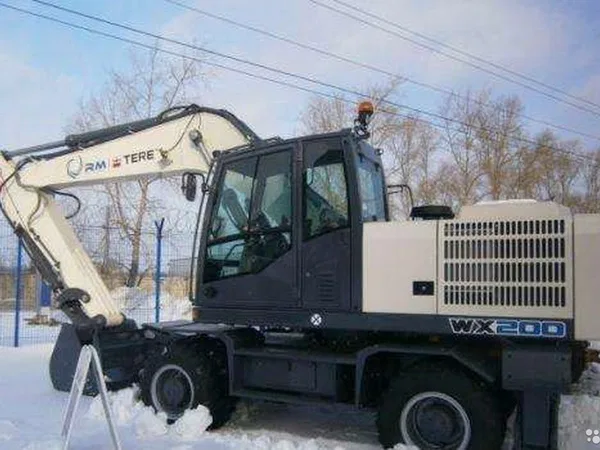 Колесный экскаватор UNG WX200